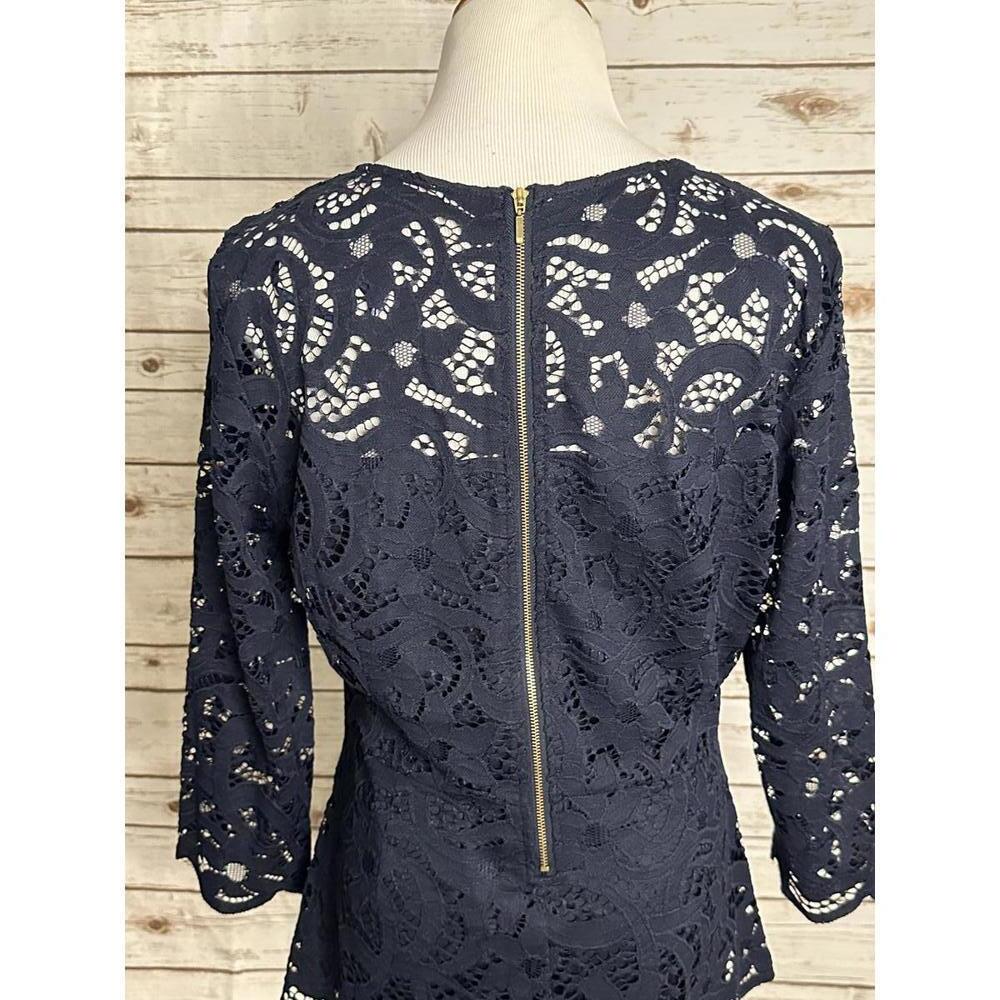 Nanette Lepore navy blue V-neck 3/4 length sleeve floral lace top/blouse Size L - Picture 7 of 8